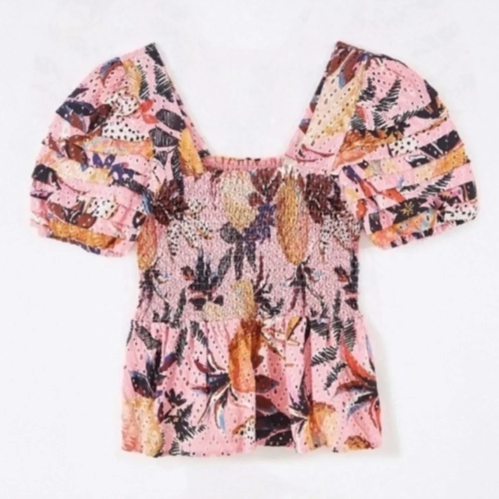 FARM Rio Pink Floral Smocked Puff-Sleeve Blouse